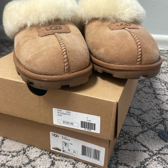 Women’s Uggs Coquette size 7 - Picture 1 of 6